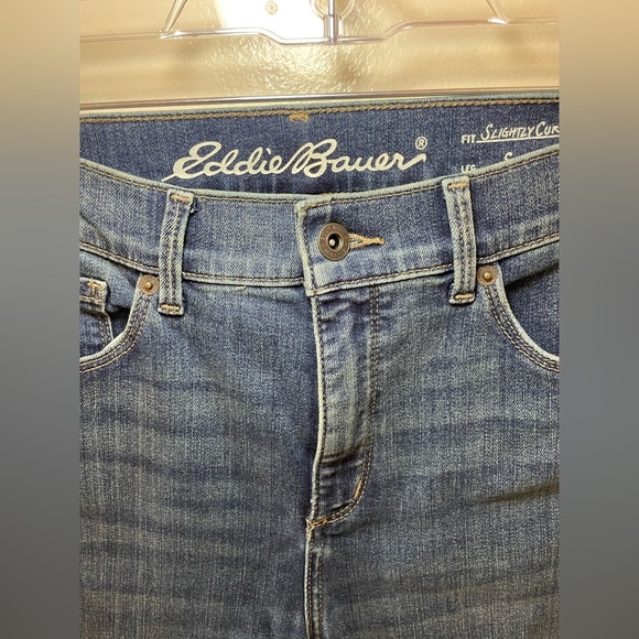 ✨Women’s Eddie Bauer Jeans Size 8 #A1 - Picture 3 of 10